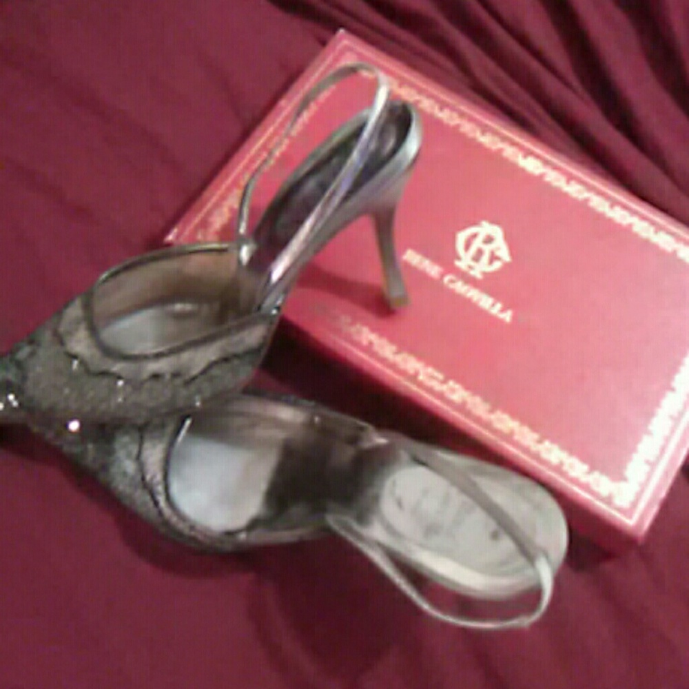Shoe's